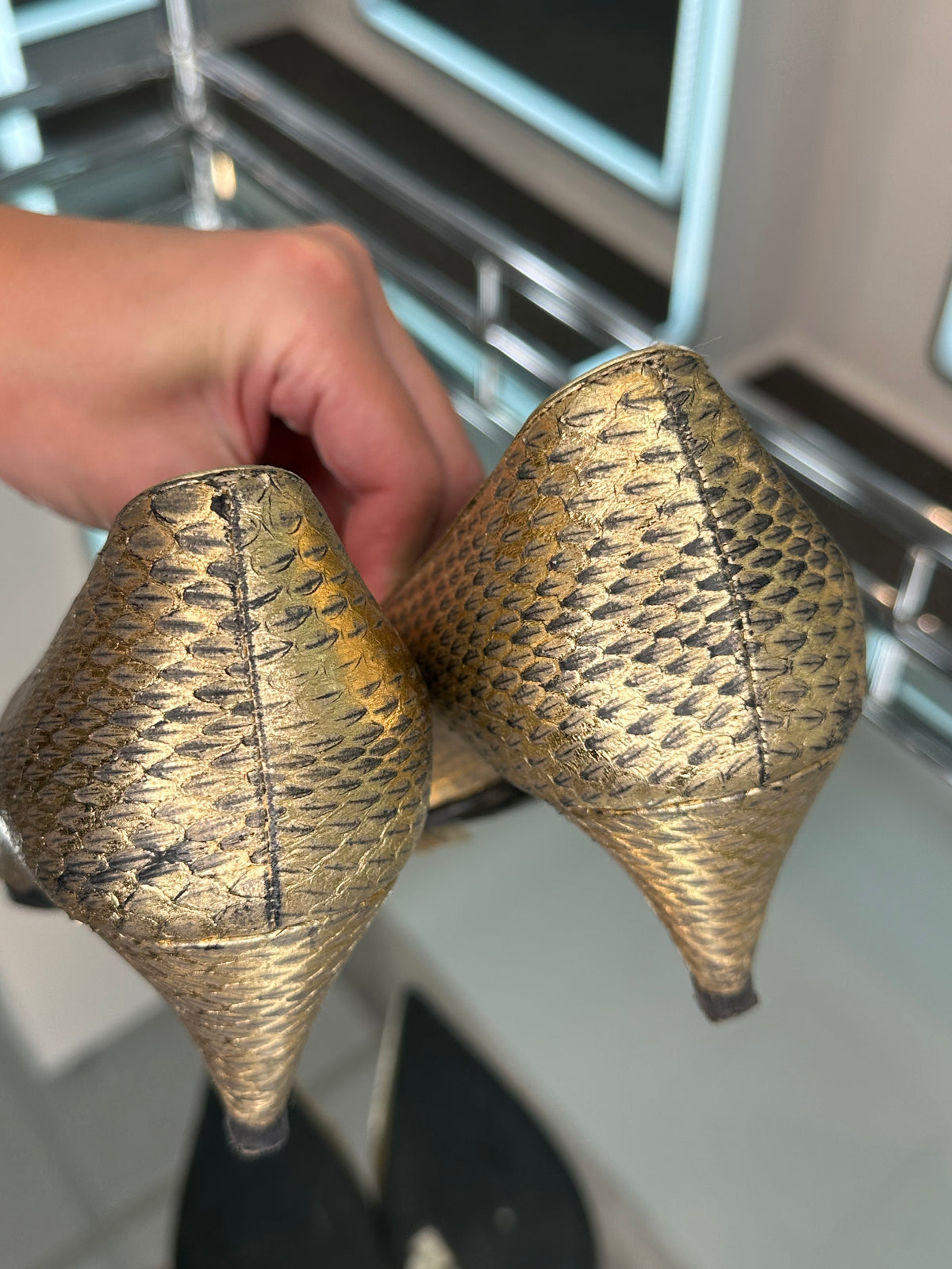 Saint Laurent Pump