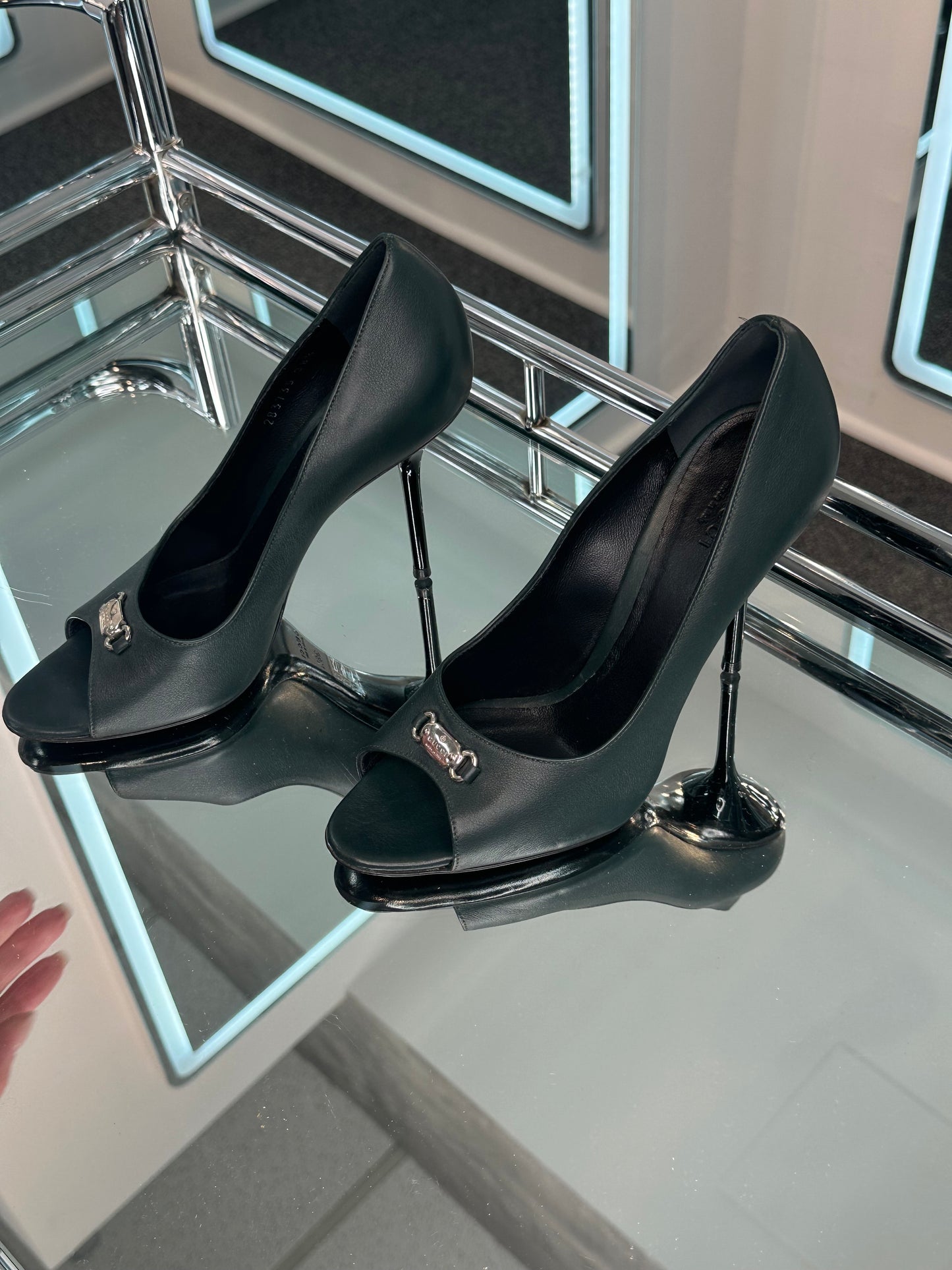 Gucci Peep-Toe Pumps