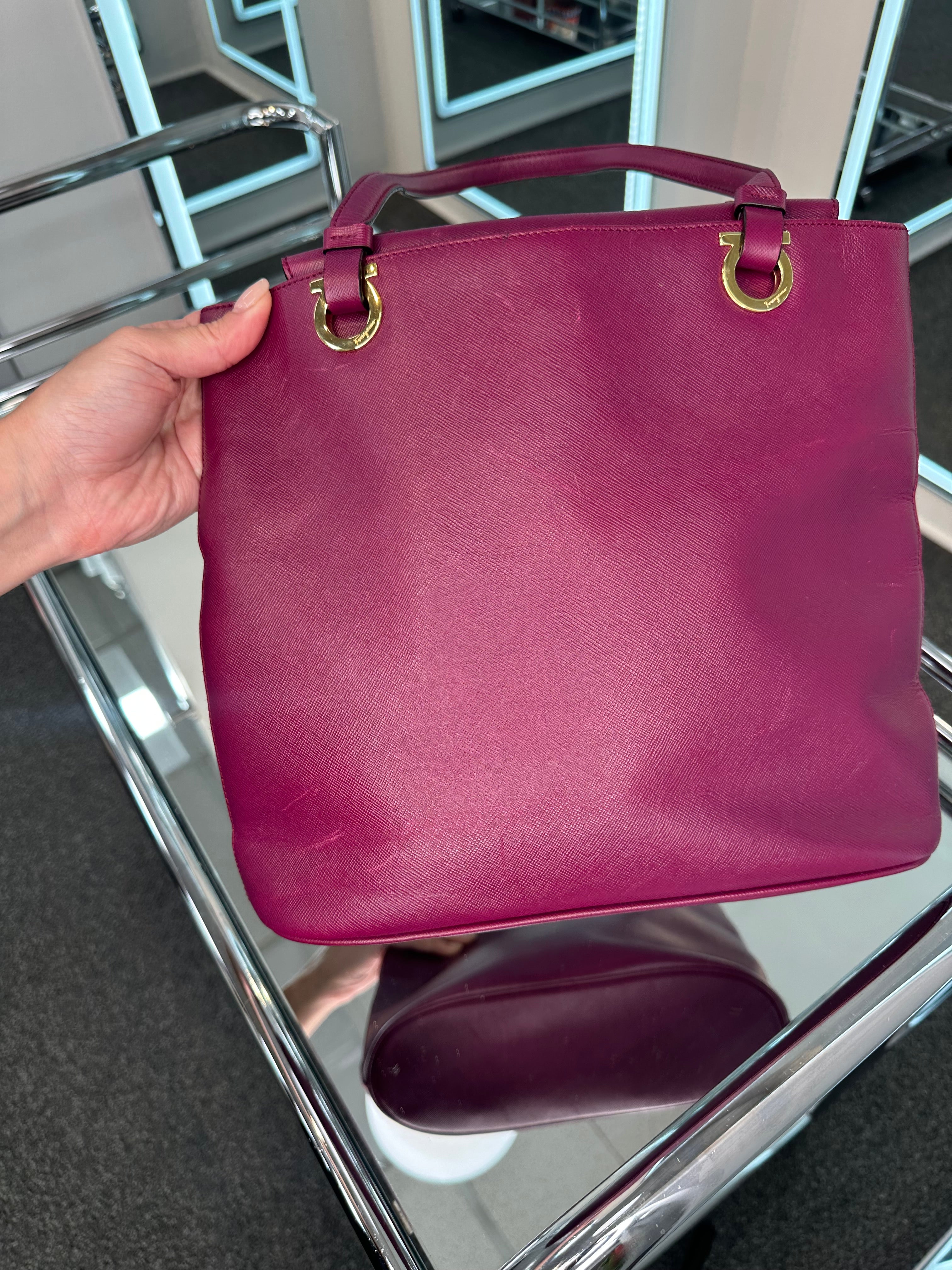 Salvatore Ferragamo Tote – Past & Present Boutique
