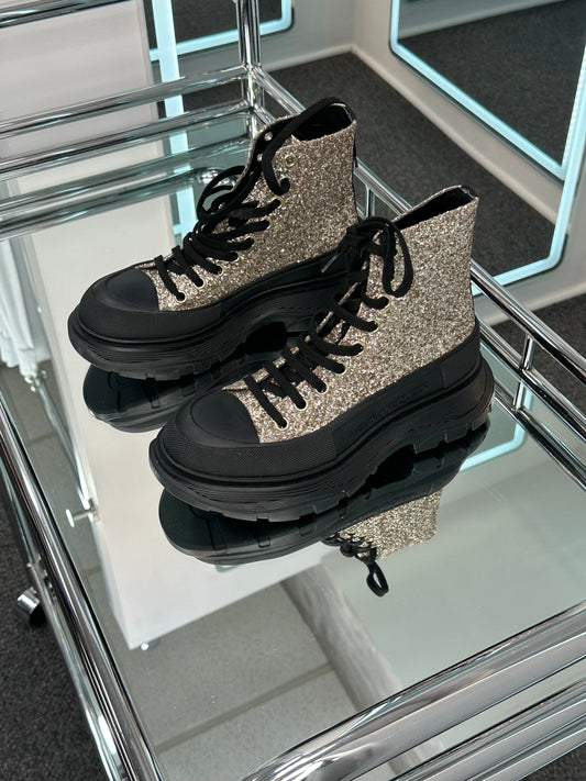 Alexander McQueen Combat Boot