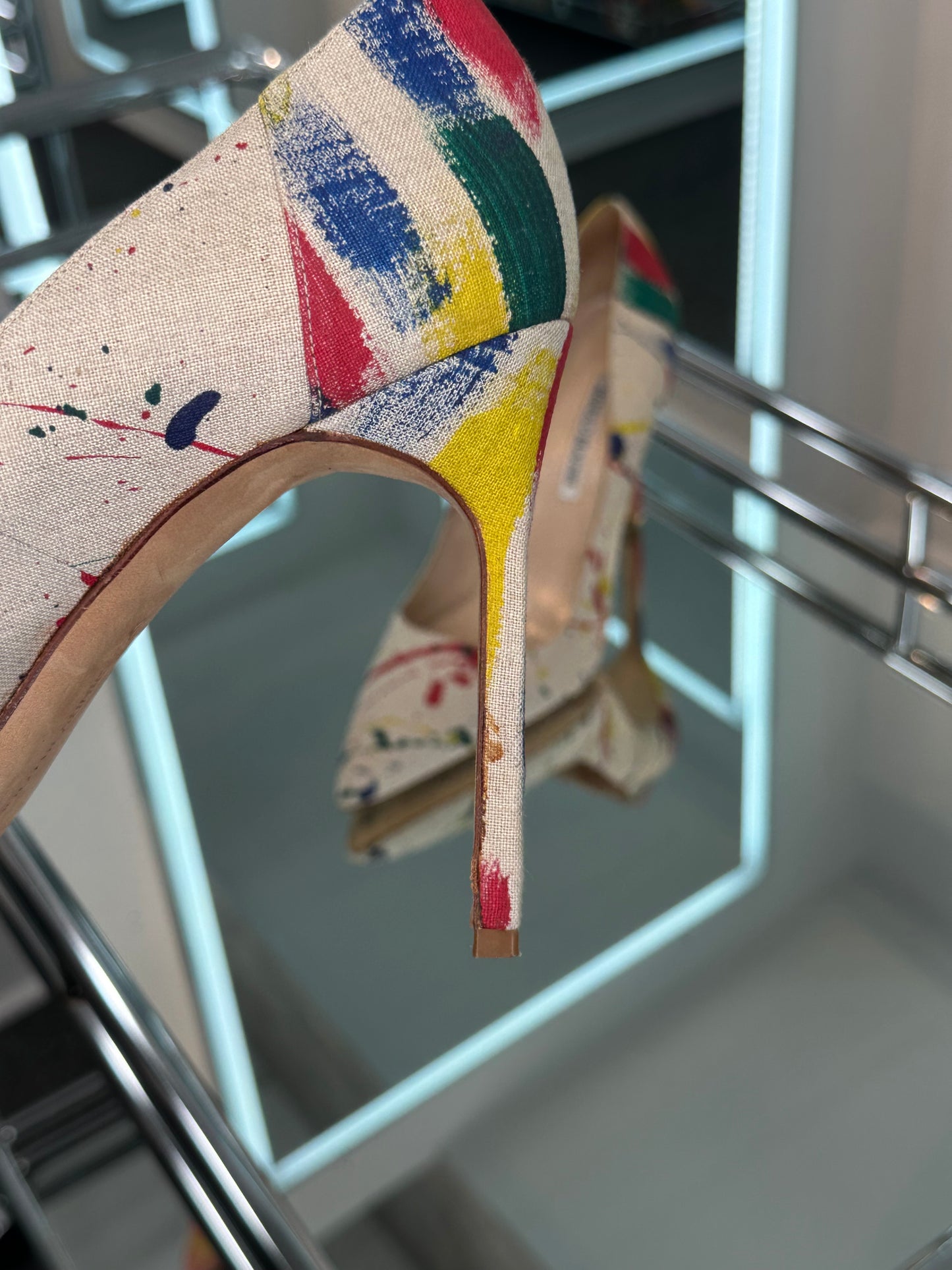 Manolo Blahnik Pumps