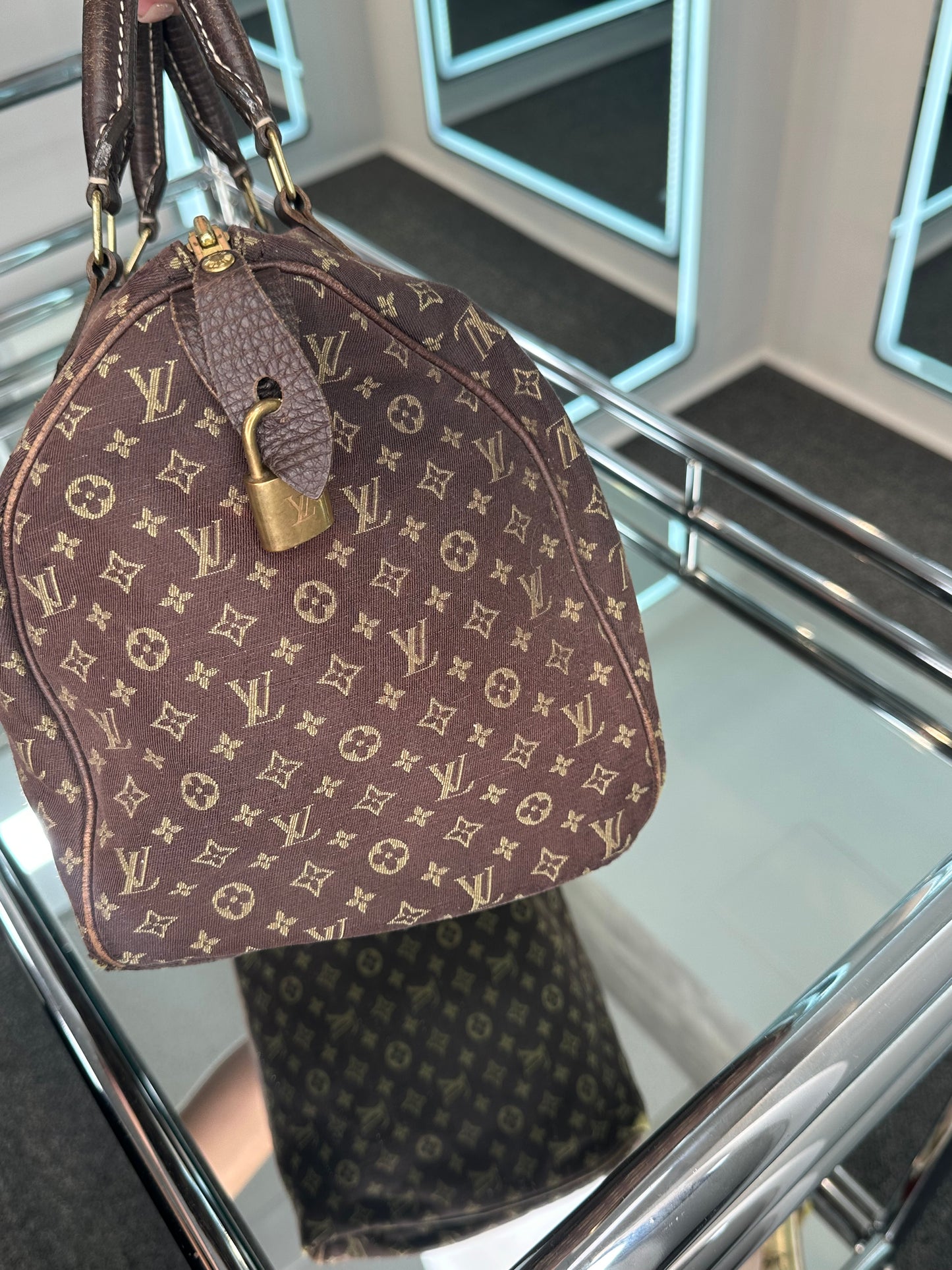 Louis Vuitton Speedy 30