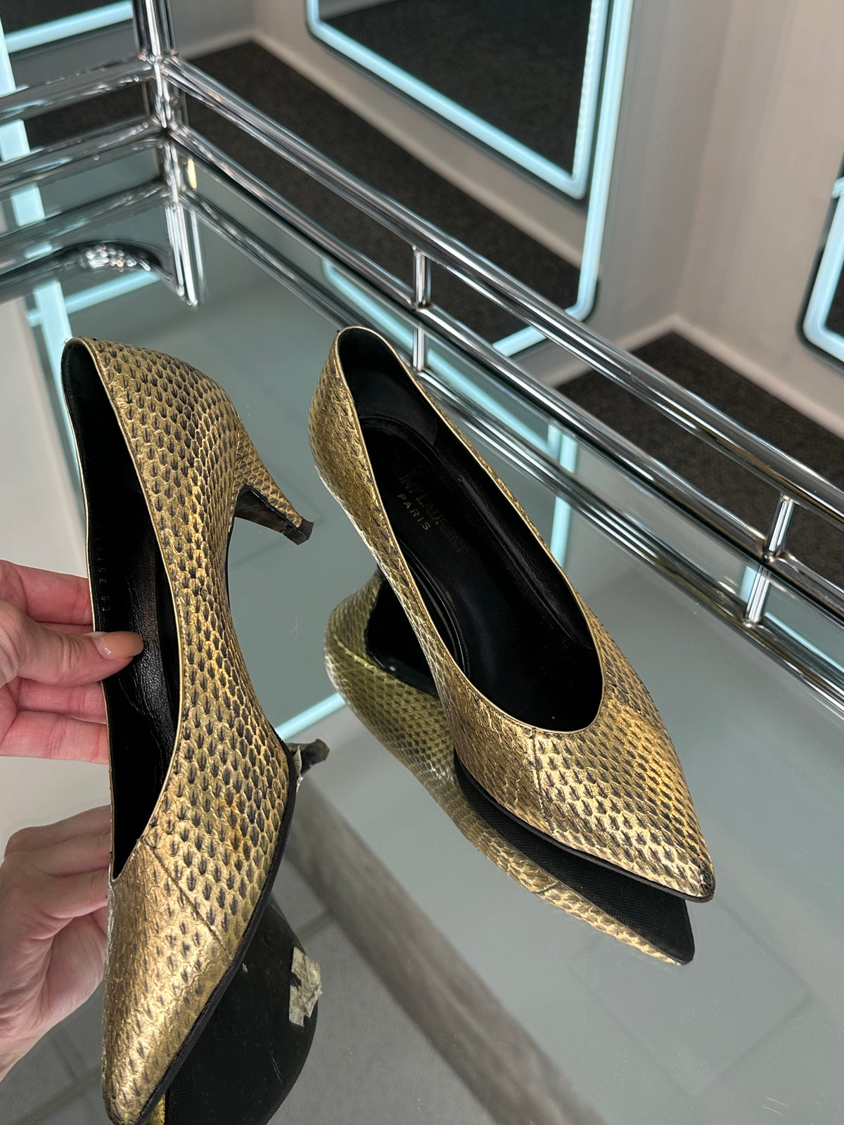 Saint Laurent Pump