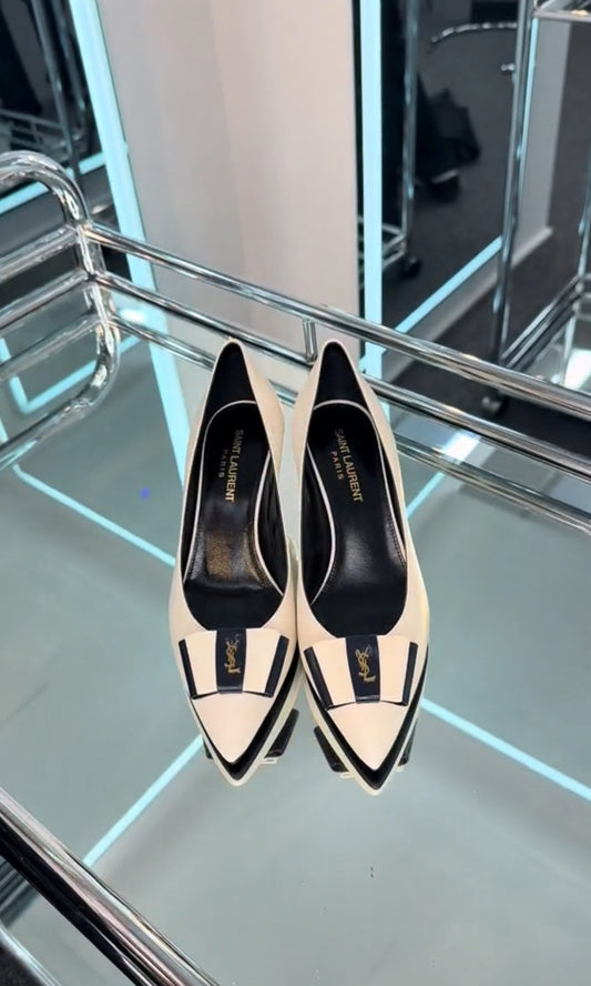 Saint Laurent Pumps