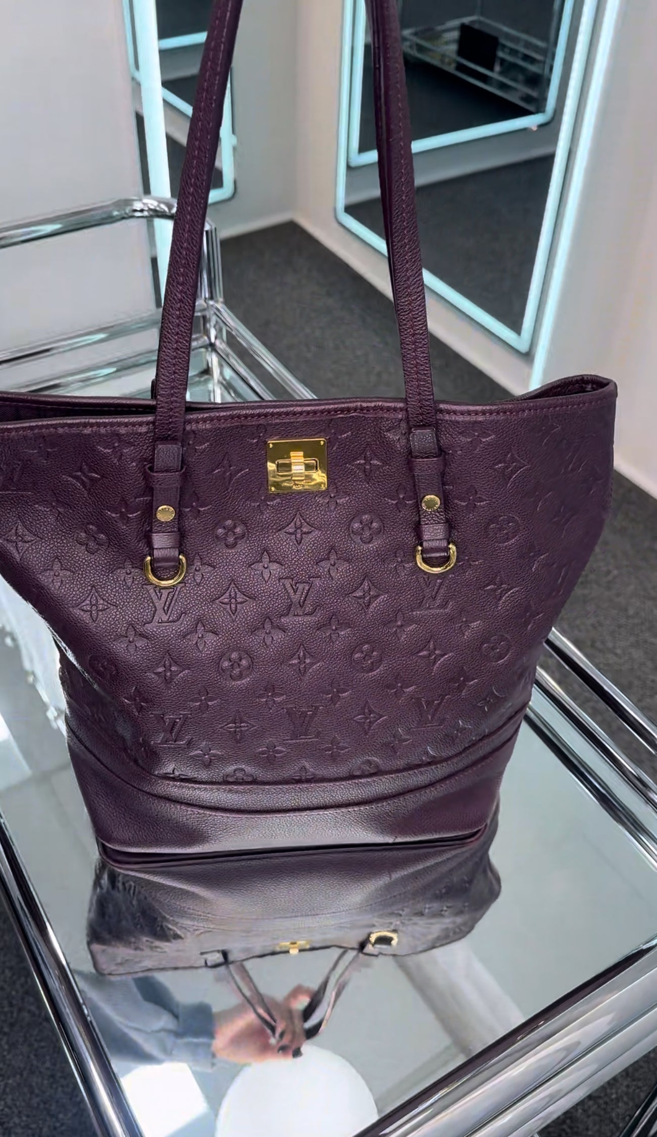 Louis Vuitton Tote