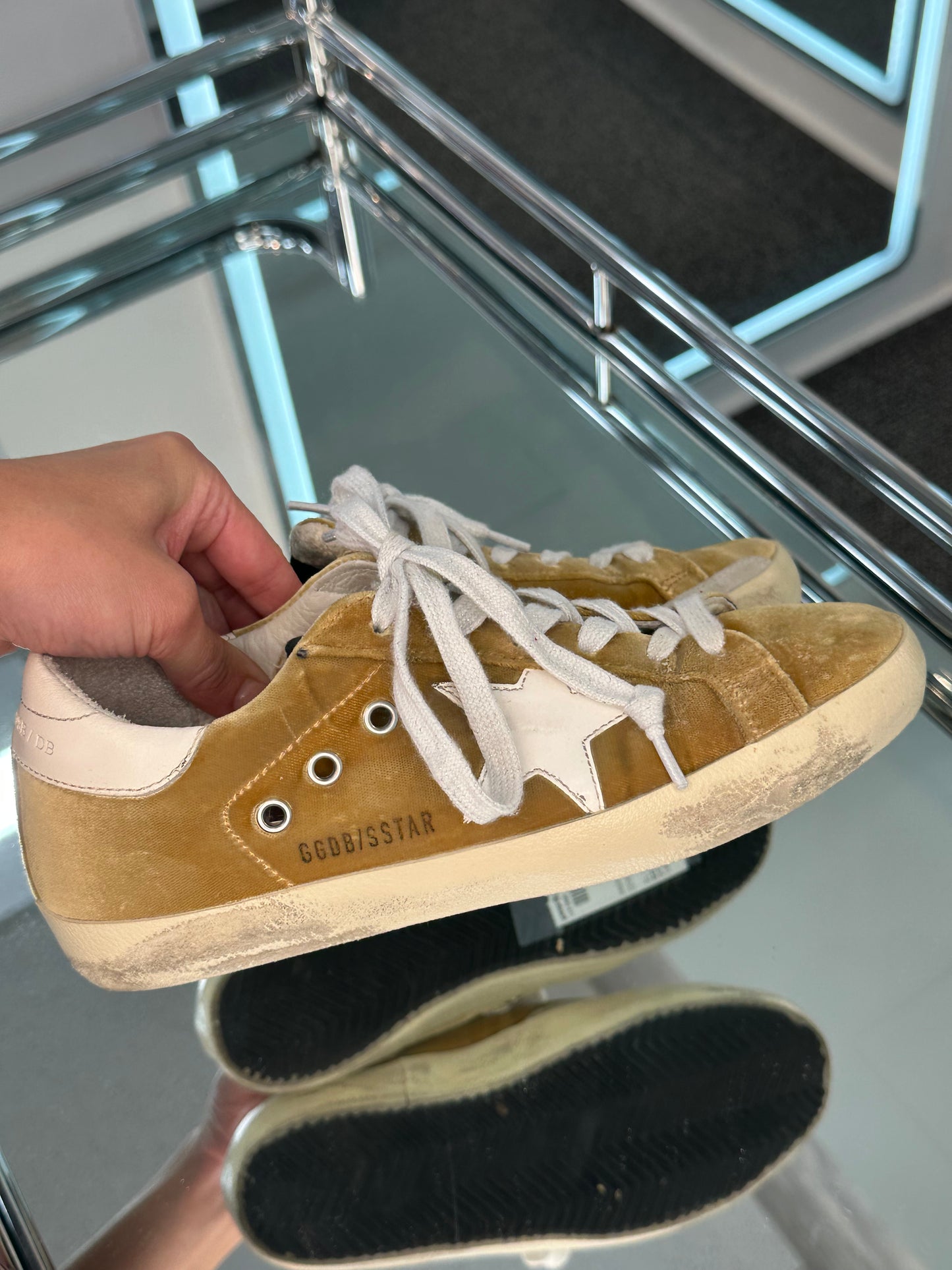 Golden Goose Sneakers