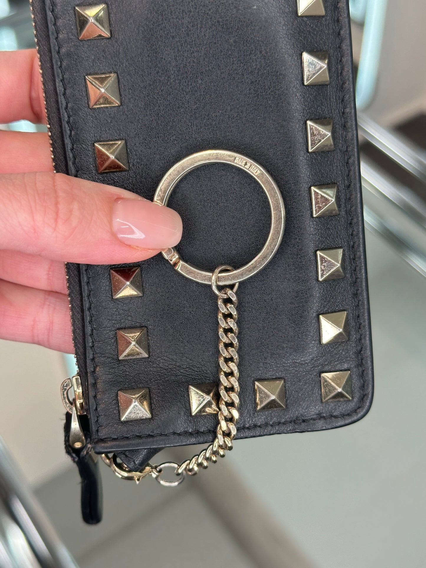 Valentino Pouch