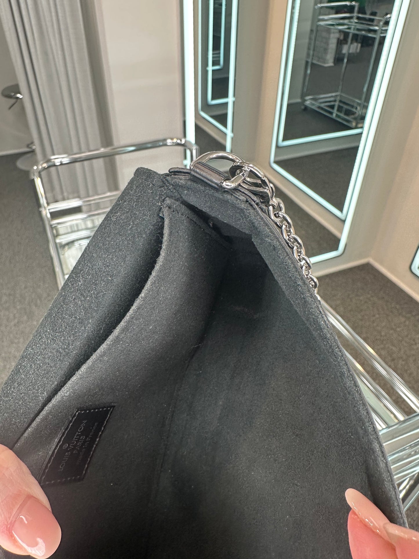 Louis Vuitton Crossbody