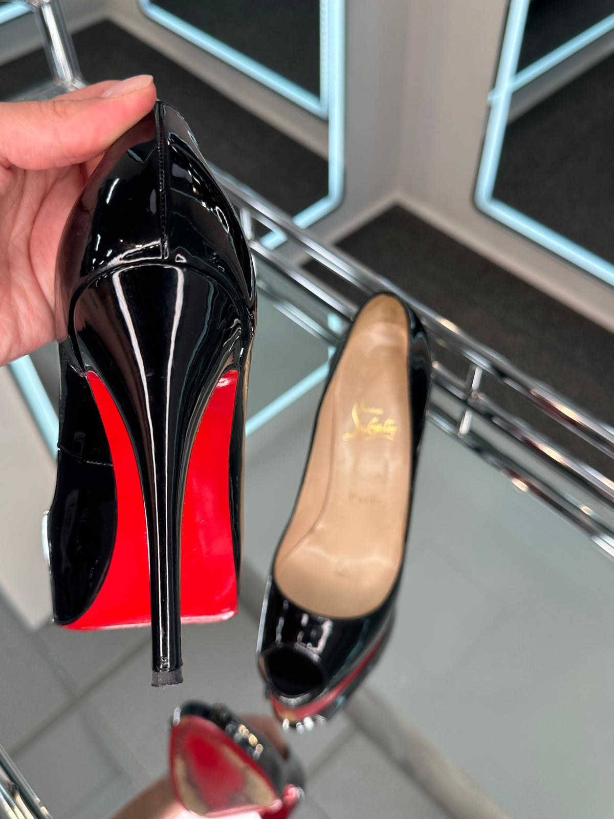 Christian Louboutin Pump