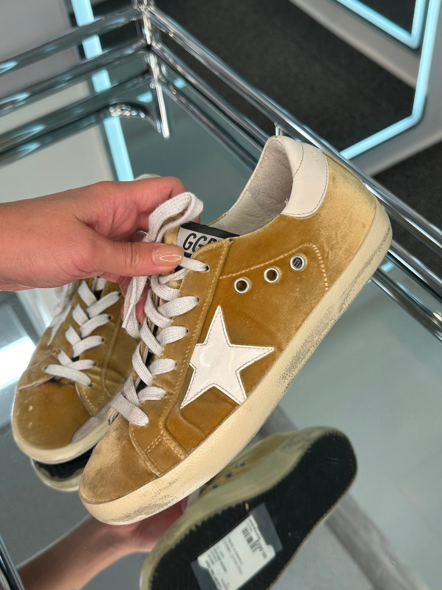Golden Goose Sneakers