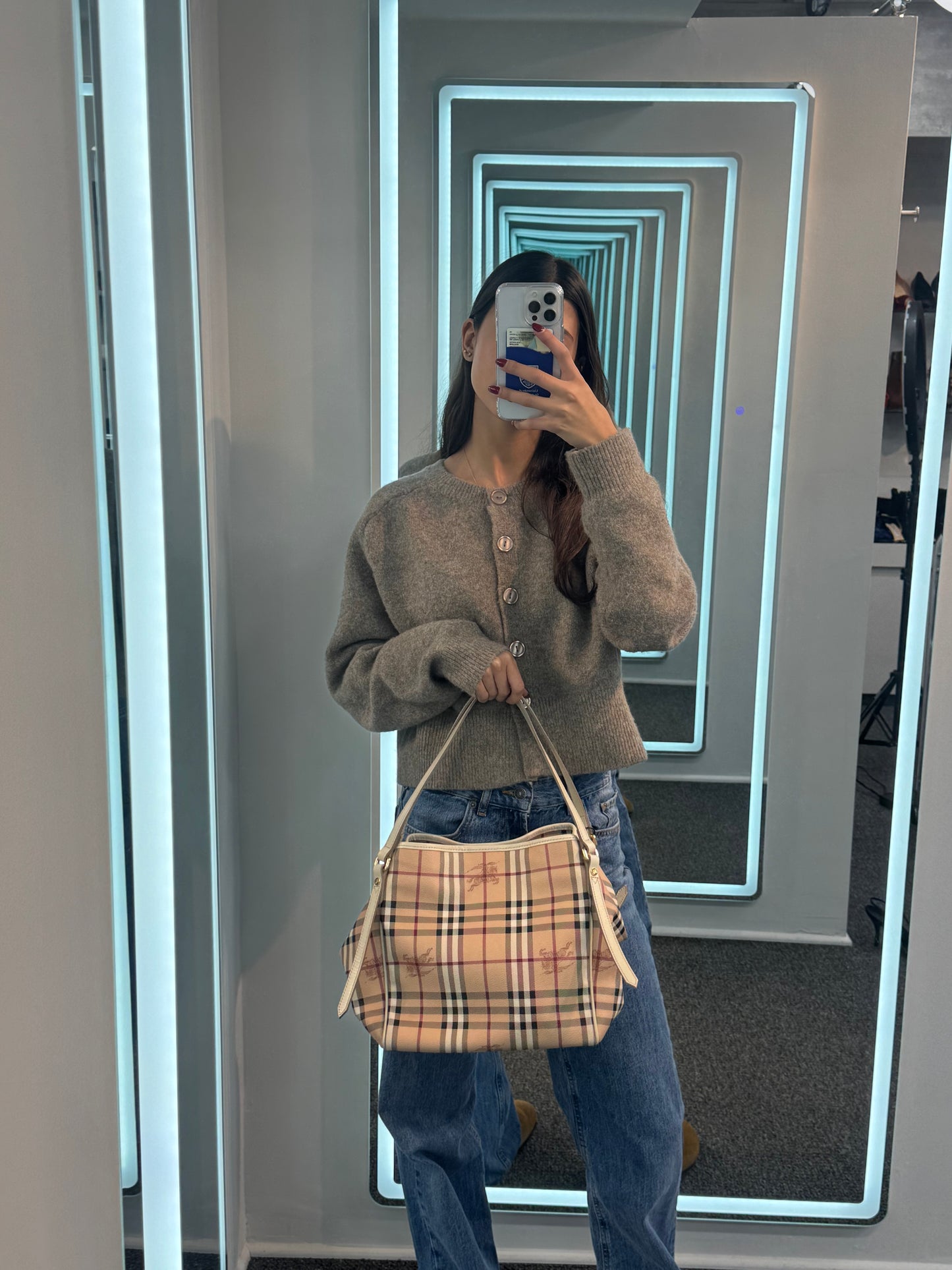 Burberry Tote