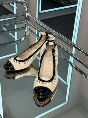 Chanel Pumps