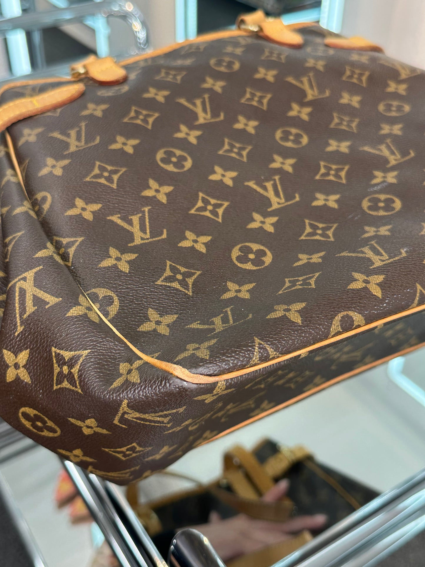 Louis Vuitton Shoulder Bag