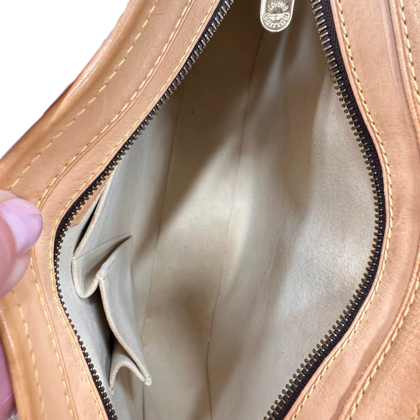 LOUIS VUITTON Monogram Hudson GM