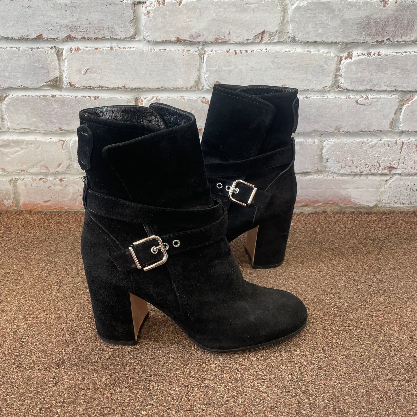 GIANVITO ROSSI Buckle Booties