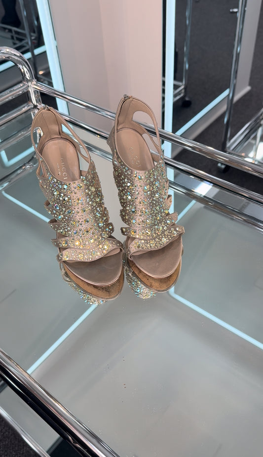 Gucci sandals