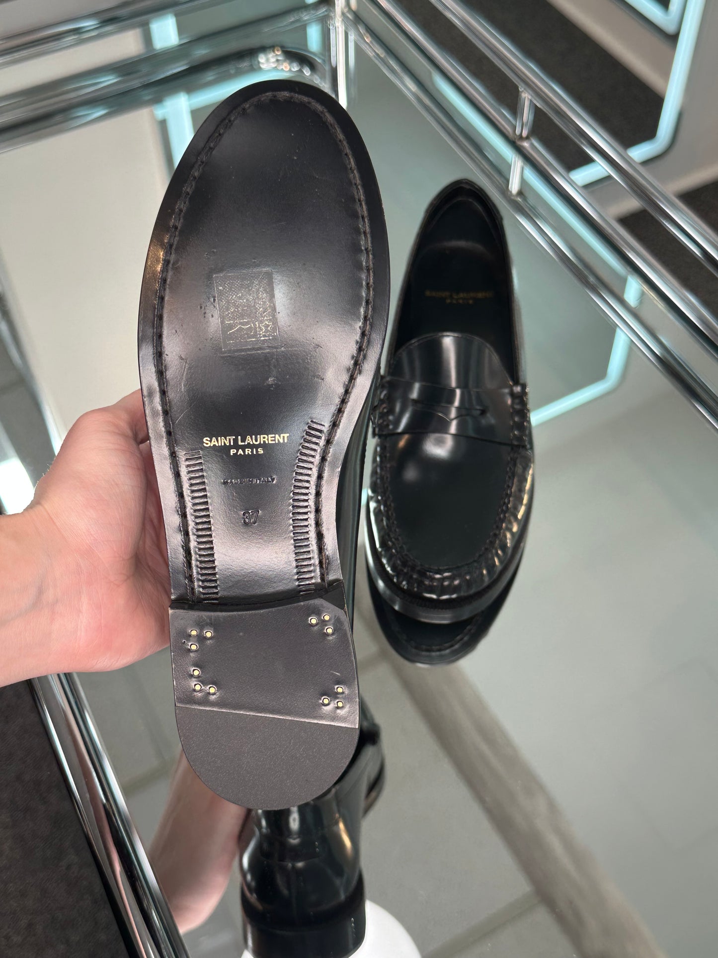 Saint Laurent Moccasins