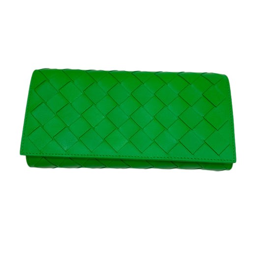 BOTTEGA VENETA Long Flap Intrecciato Wallet