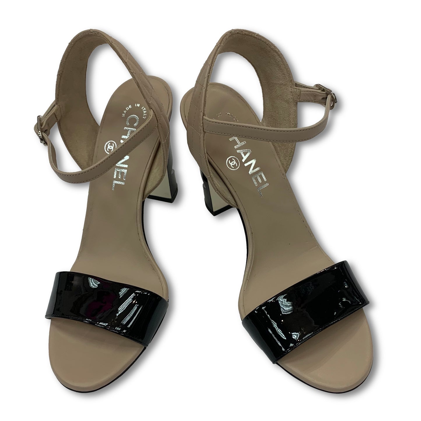 CHANEL Patent Leather Sandal With Pearl Size 37