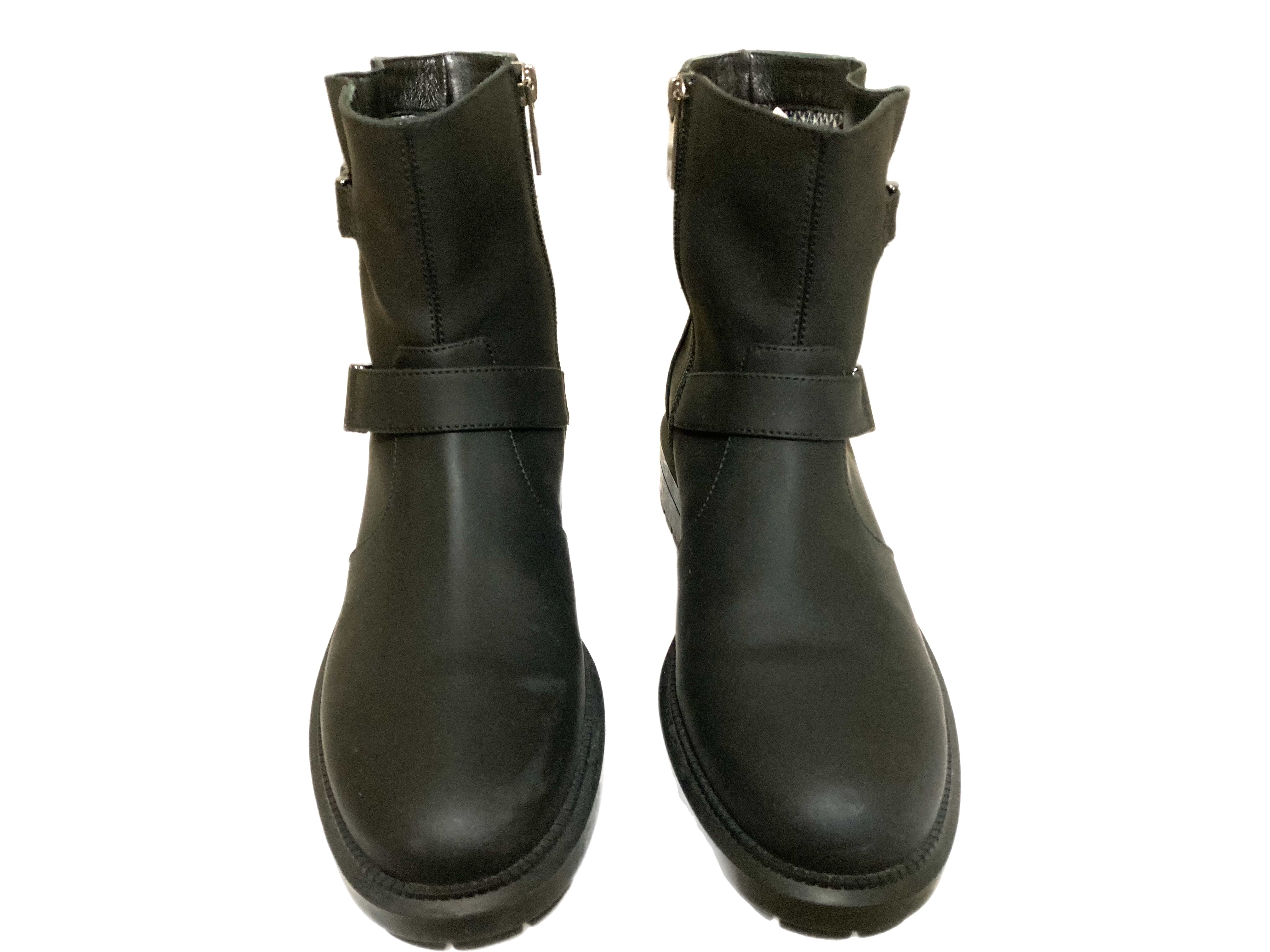 Aquatalia leather ankle boots 2025