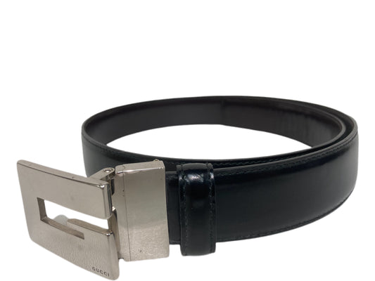 GUCCI Leather Logo Women’s Belt Black Size 70-28